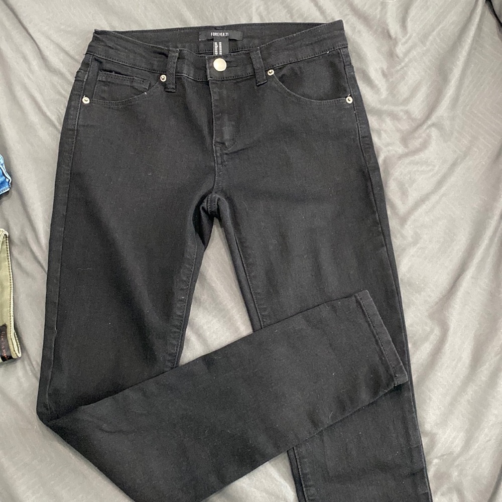 Women’s Black Jeans Size 26